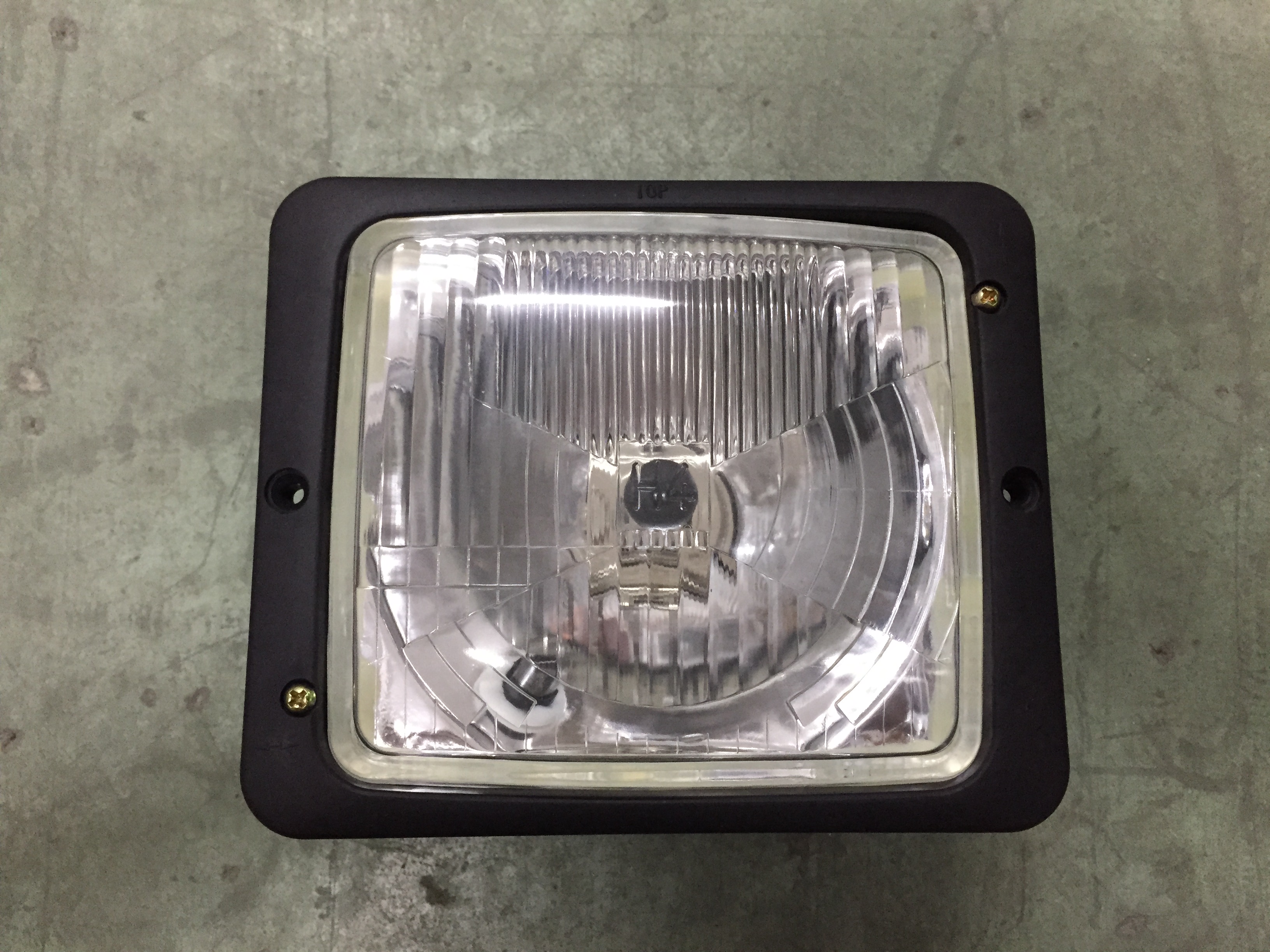 142-8637 replacement lamp light fitting for CAT skid steer Loader